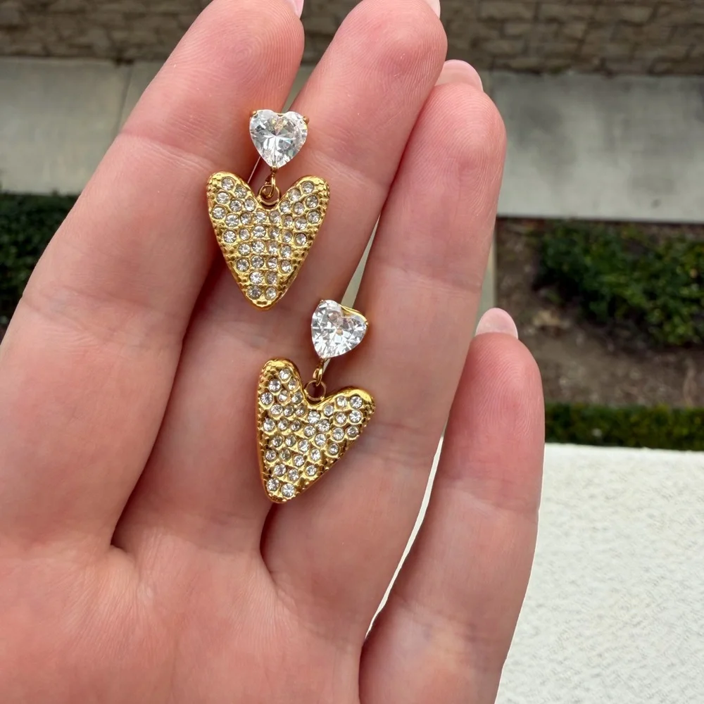 Heart Drop Earrings 18k gold plated